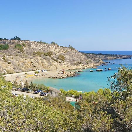 Meryl - Coralli Beachfront Apartment Protaras Exterior foto